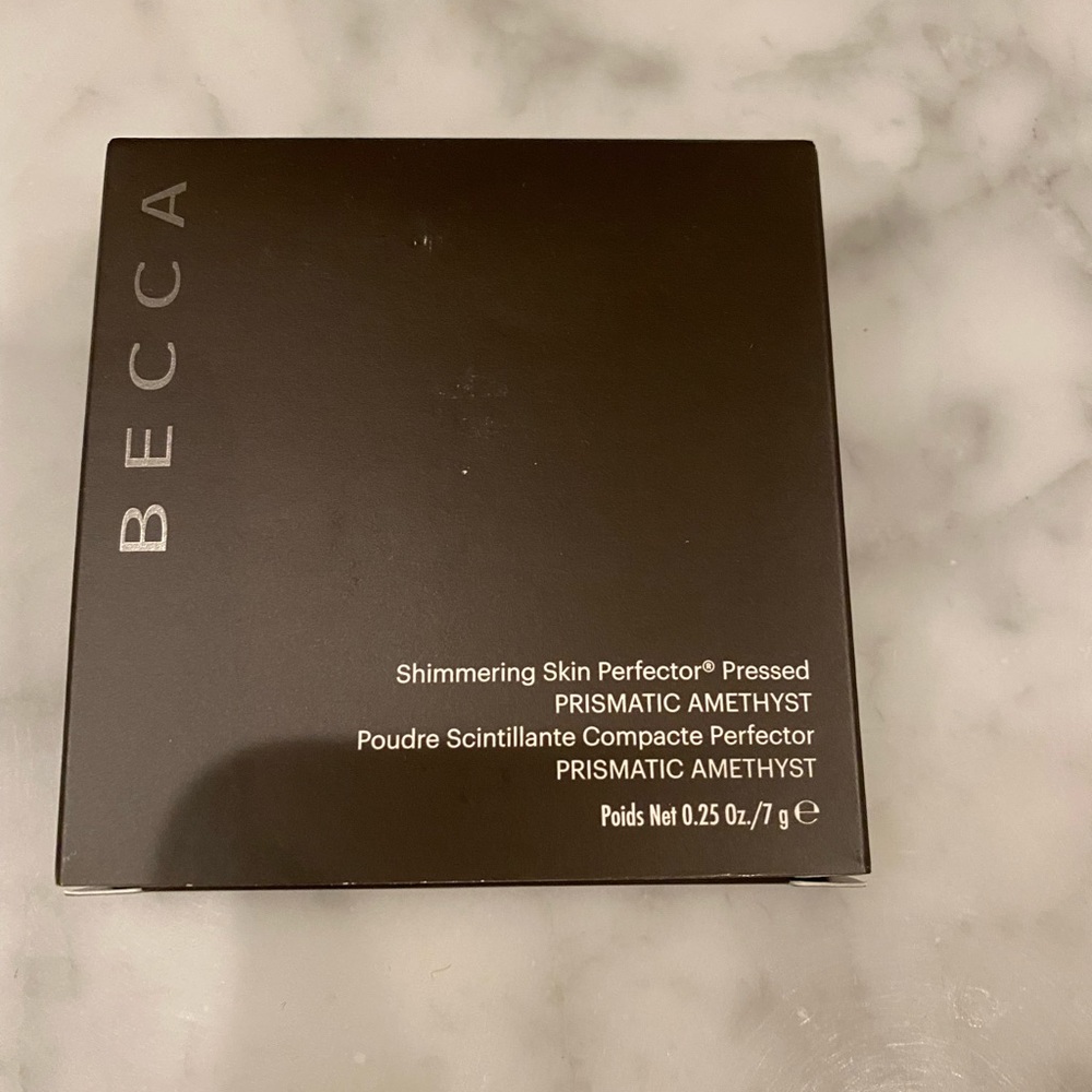 Becca, shimmering skin perfector pressed highlighter in prismatic amethyst